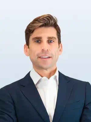 Headshot of Dustin Abbs